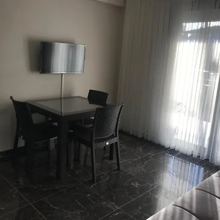 Golden Aparts Apart Otel