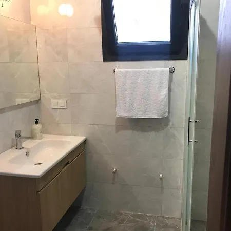 Golden Lake Aparts شقة فندقية كويجيز